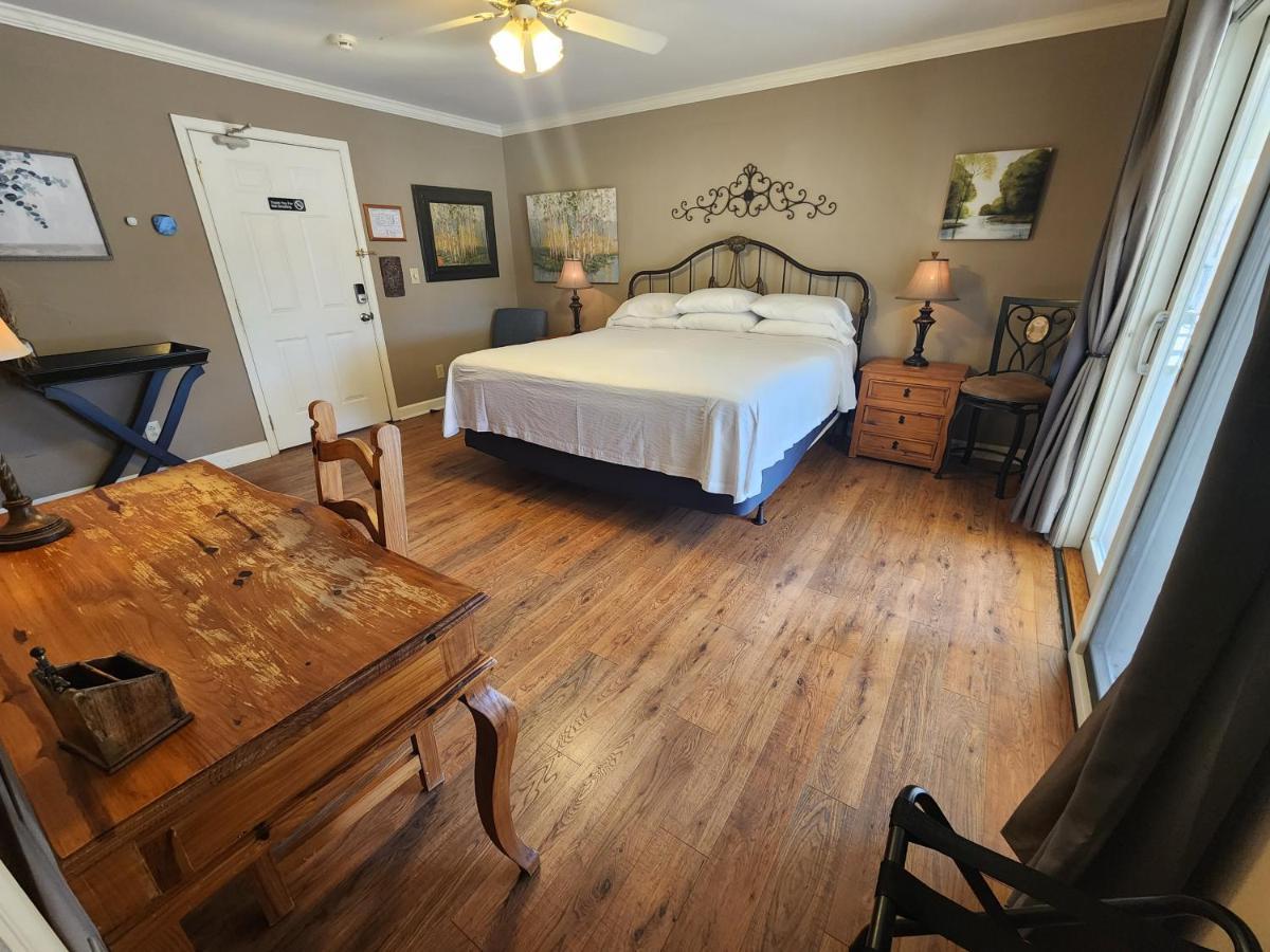 Elder Mountain Room At Tennessee Riverplace Чаттануга Экстерьер фото